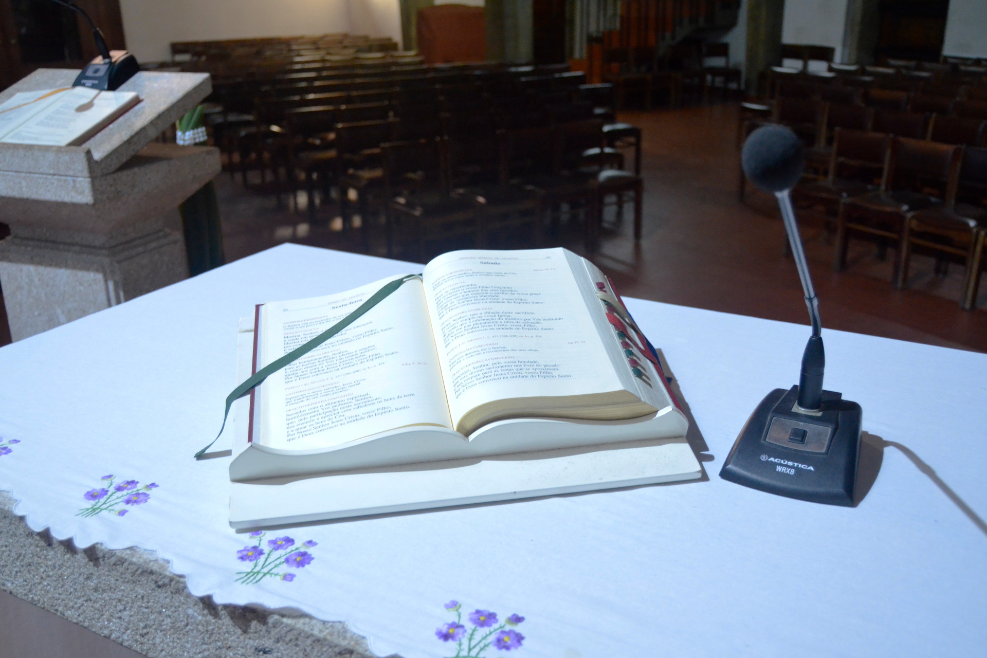 Interior da Igreja Paroquial de Lordelo, por Diana Ferreira
